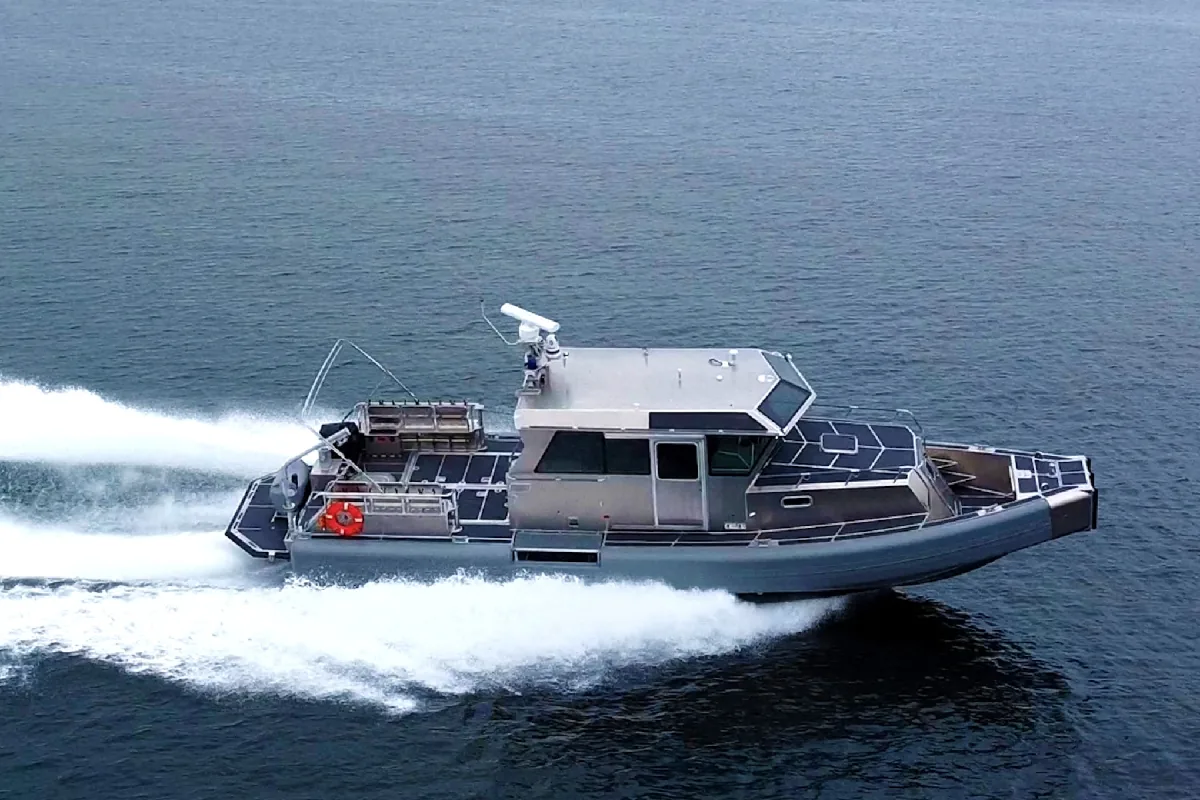 44 ft Cabin Interceptor Boat view 8